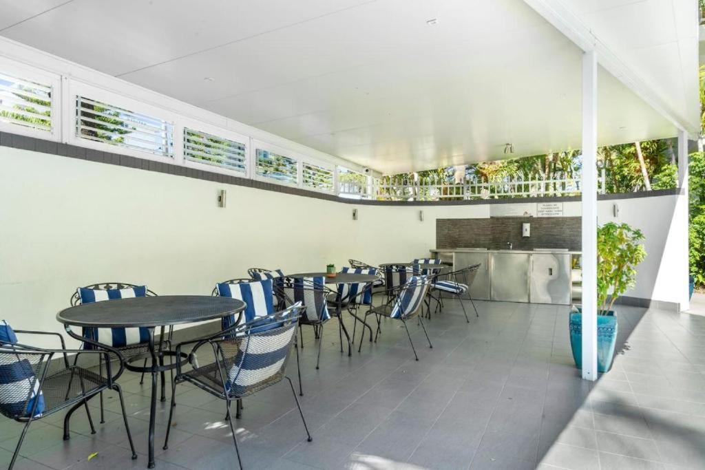 Surfers Paradise Mediterranean Dream Apartment Gold Coast