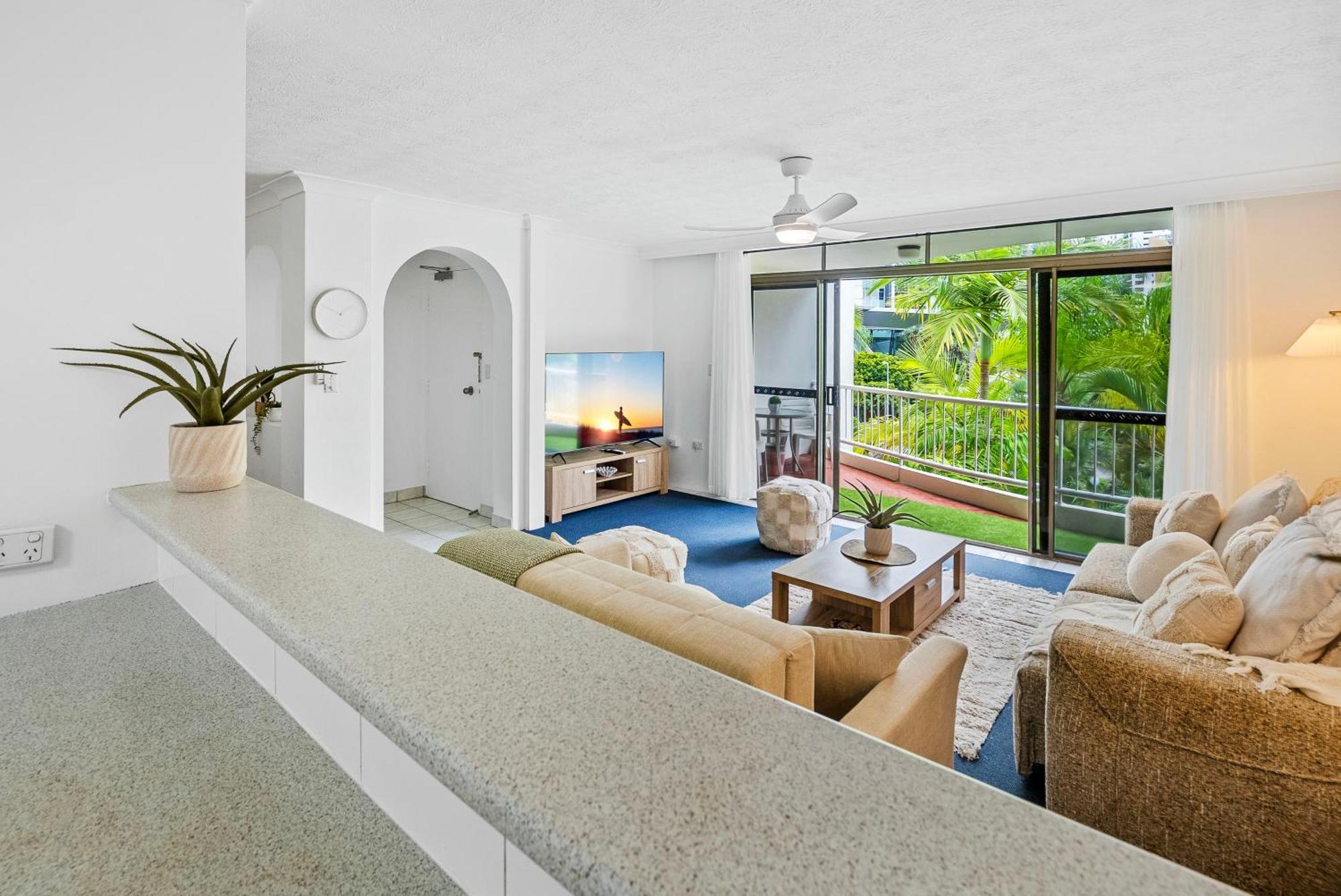 Surfers Paradise Mediterranean Dream Apartment Gold Coast